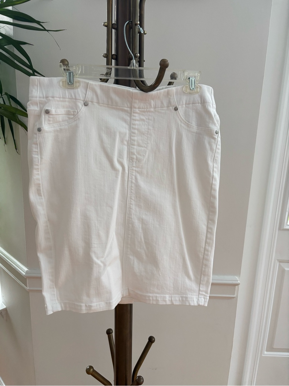 Liverpool White Denim Women's Skirt